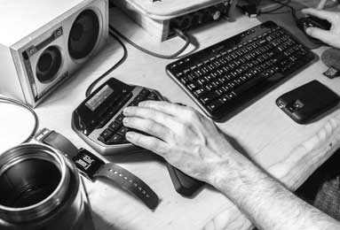 全方位训练！库明加更新Ins，晒出一段拳击训练的视频