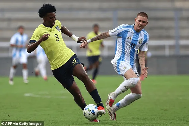 bob半岛体育官方网站-切尔西有意厄瓜多尔15岁左脚中卫，山谷独立要价1400万英镑